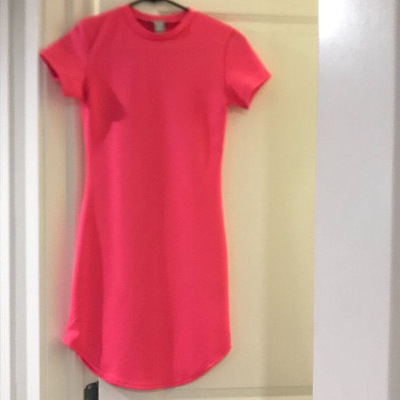 REVAMPED NEON PINK DRESS - Picture 1 of 1